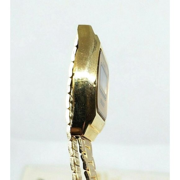 Vintage Sharp Best Quality LCD Quartz Women Gold Watch Made In Hong Kong 545075V main image 10